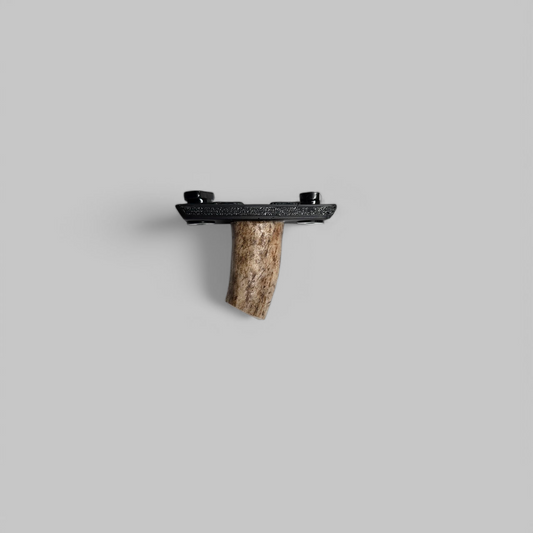 Whitetail Stubby Handstop
